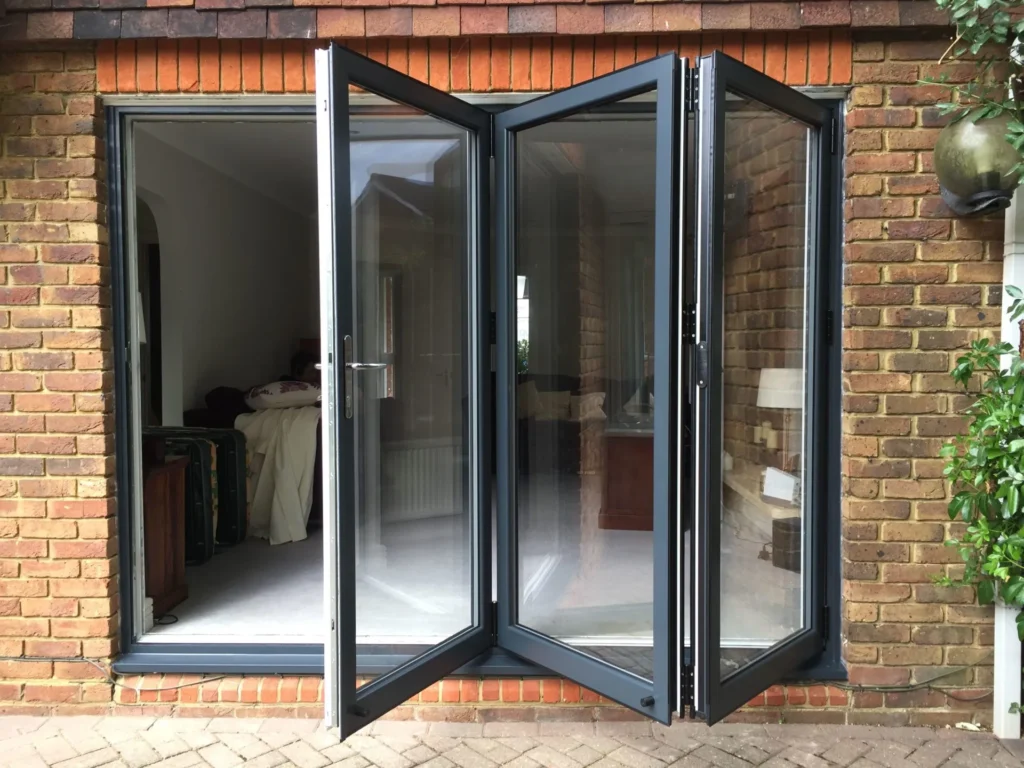 Aluminum Folding Doors dubai